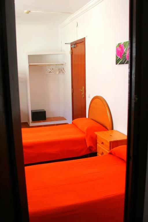 Hotel Planas Lloret de Mar Zimmer foto